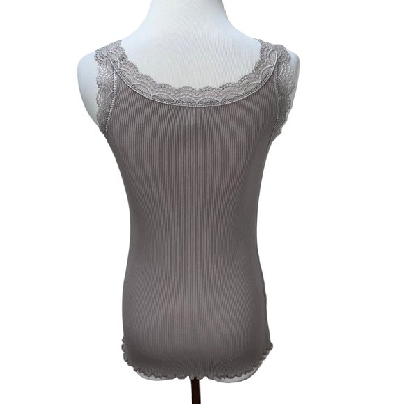 New Isabella Rodriguez Scalloped Lace Longer Cotton Knit Sleeveless Top Tank - Picture 5 of 8